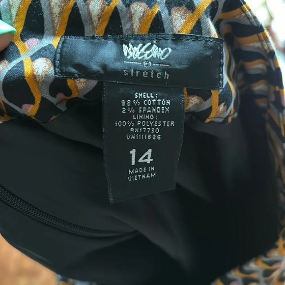 Mossimo patterned Pencil Skirt Sz  14 - Picture 4 of 10